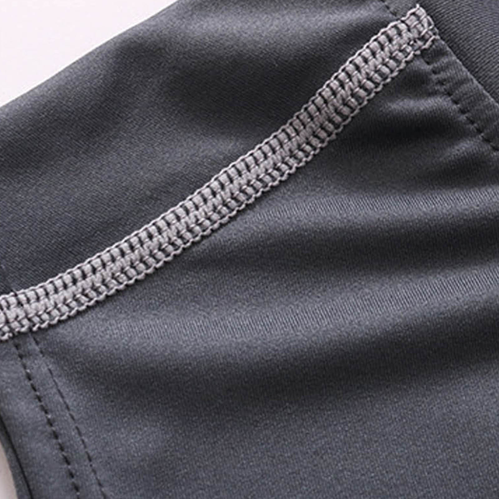 thumbnail image 5 of Chaleco deportivo informal de moda para hombre: camiseta sin mangas ajustada para fitness, poliéster, 5 of 8
